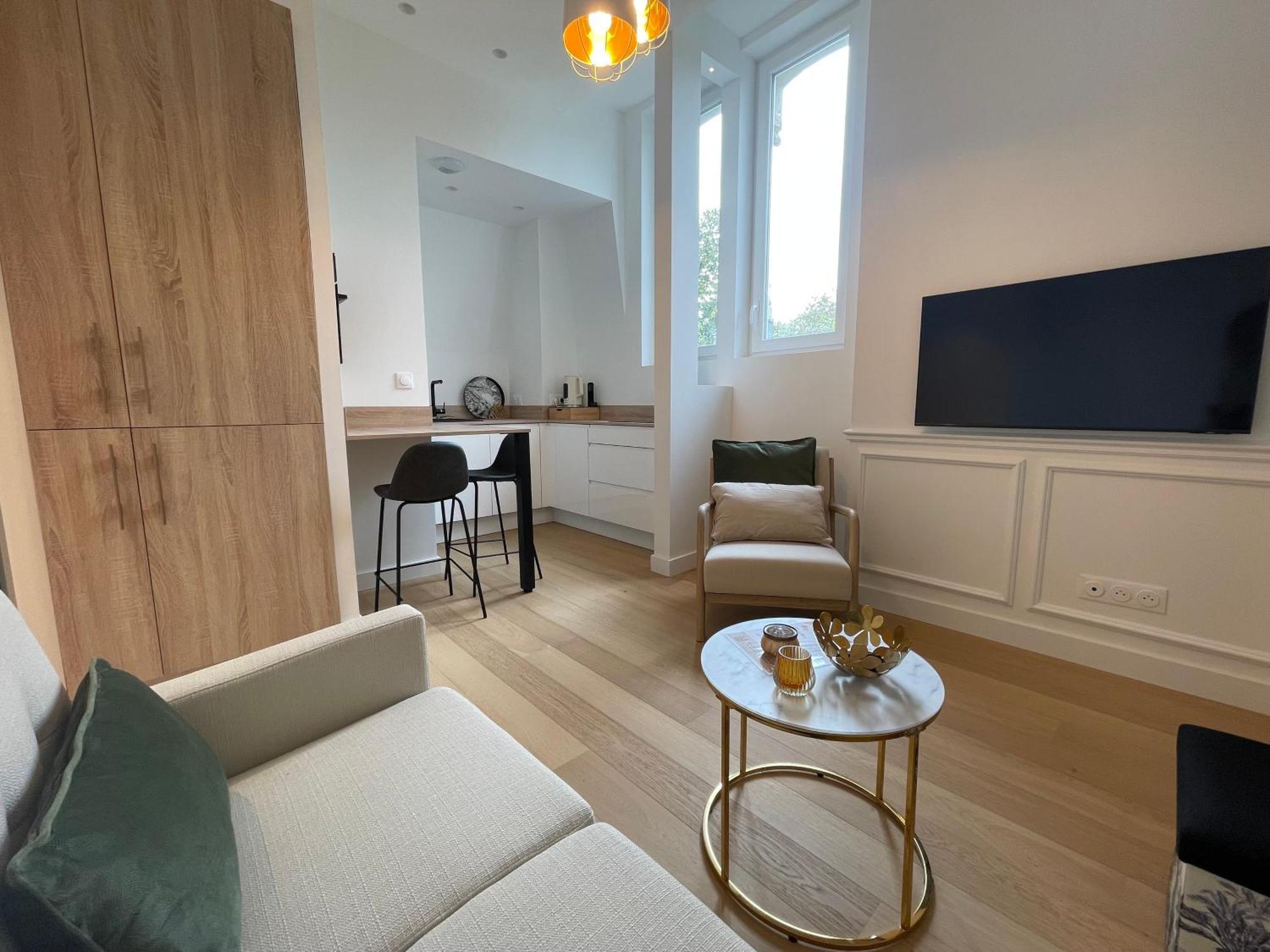 Appartements De Charme Du General Leclerc - Place D'Erlon - Hypercentre - Gare - Reims Zewnętrze zdjęcie