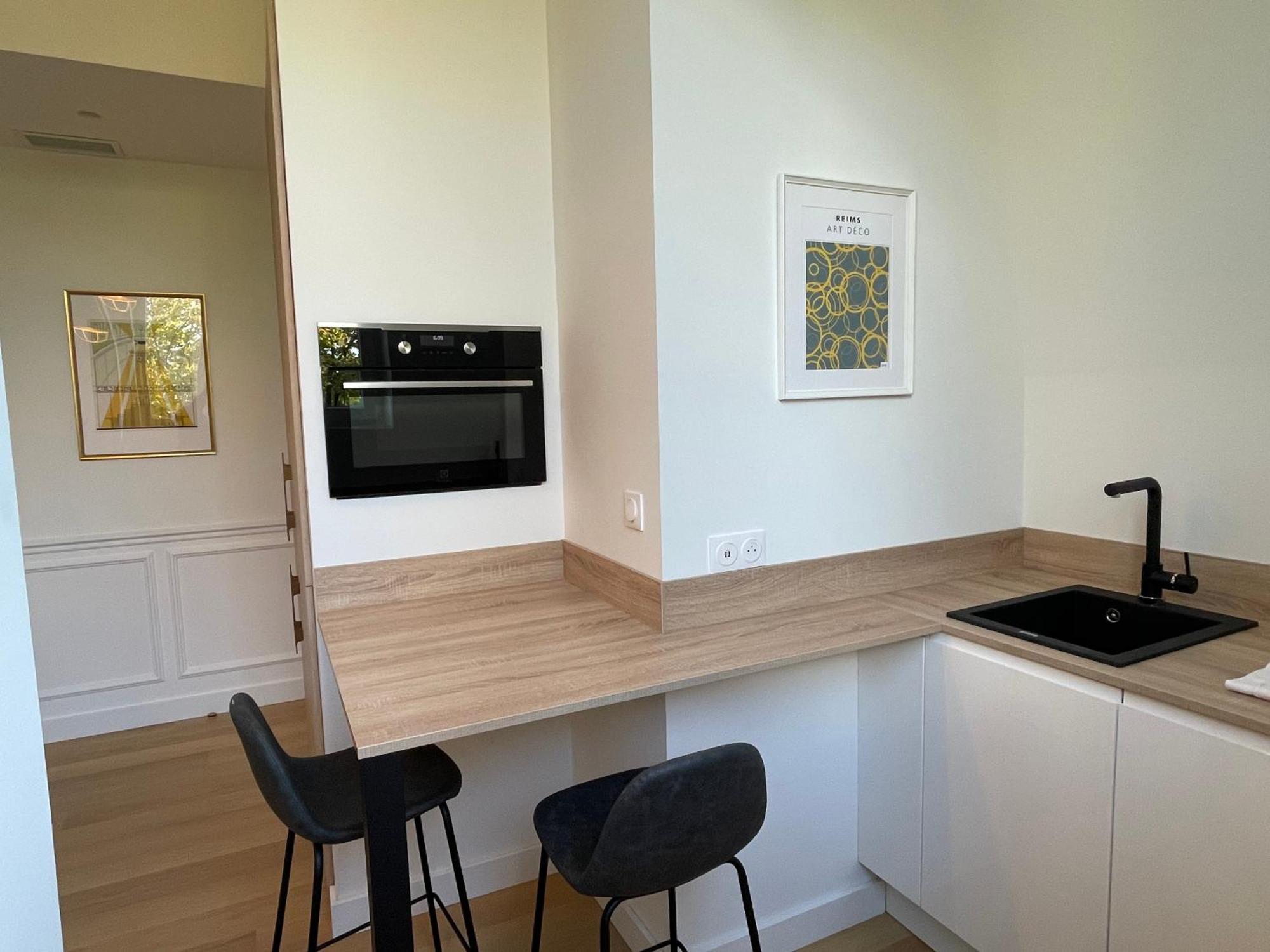 Appartements De Charme Du General Leclerc - Place D'Erlon - Hypercentre - Gare - Reims Zewnętrze zdjęcie