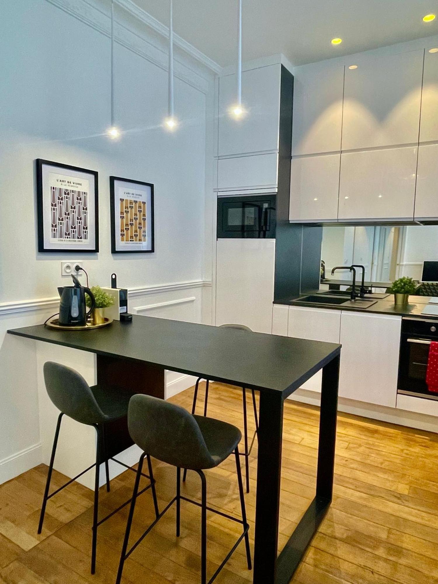 Appartements De Charme Du General Leclerc - Place D'Erlon - Hypercentre - Gare - Reims Zewnętrze zdjęcie