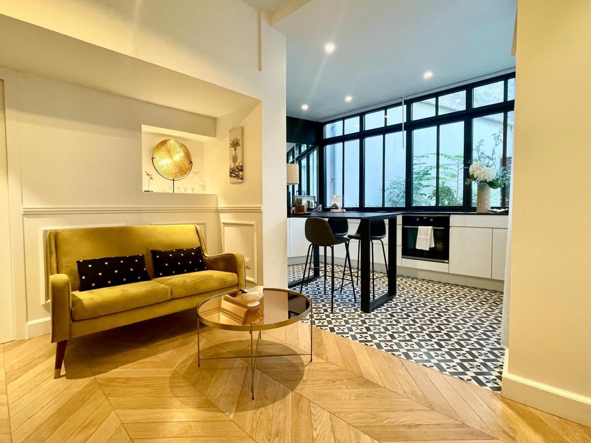 Appartements De Charme Du General Leclerc - Place D'Erlon - Hypercentre - Gare - Reims Zewnętrze zdjęcie